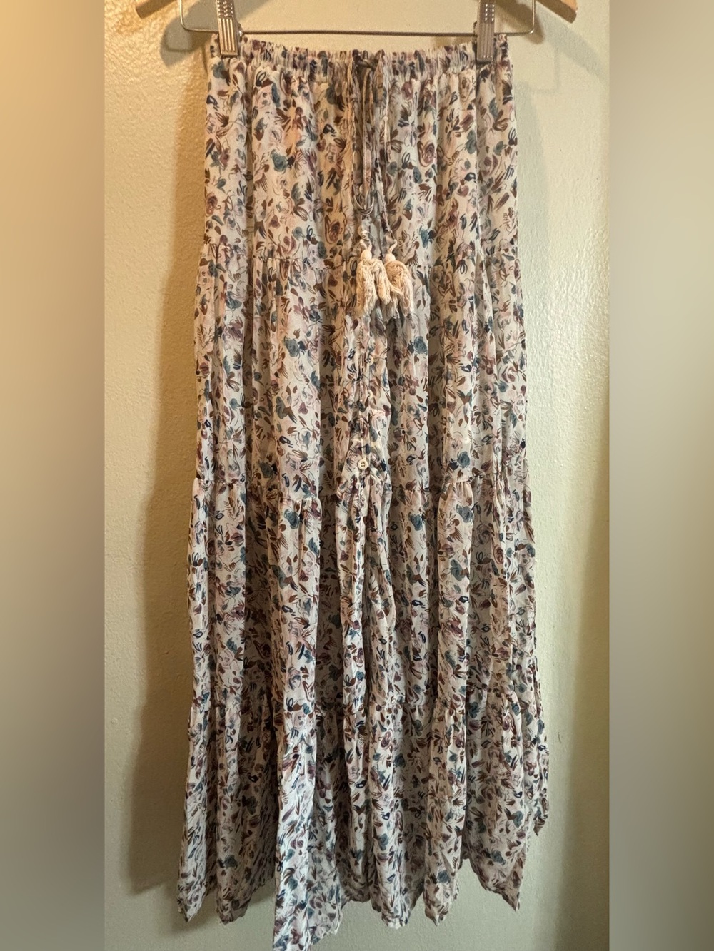 SHEIN Bohemian Floral Tiered Maxi Skirt in Cream and Teal - Picture 6 of 9